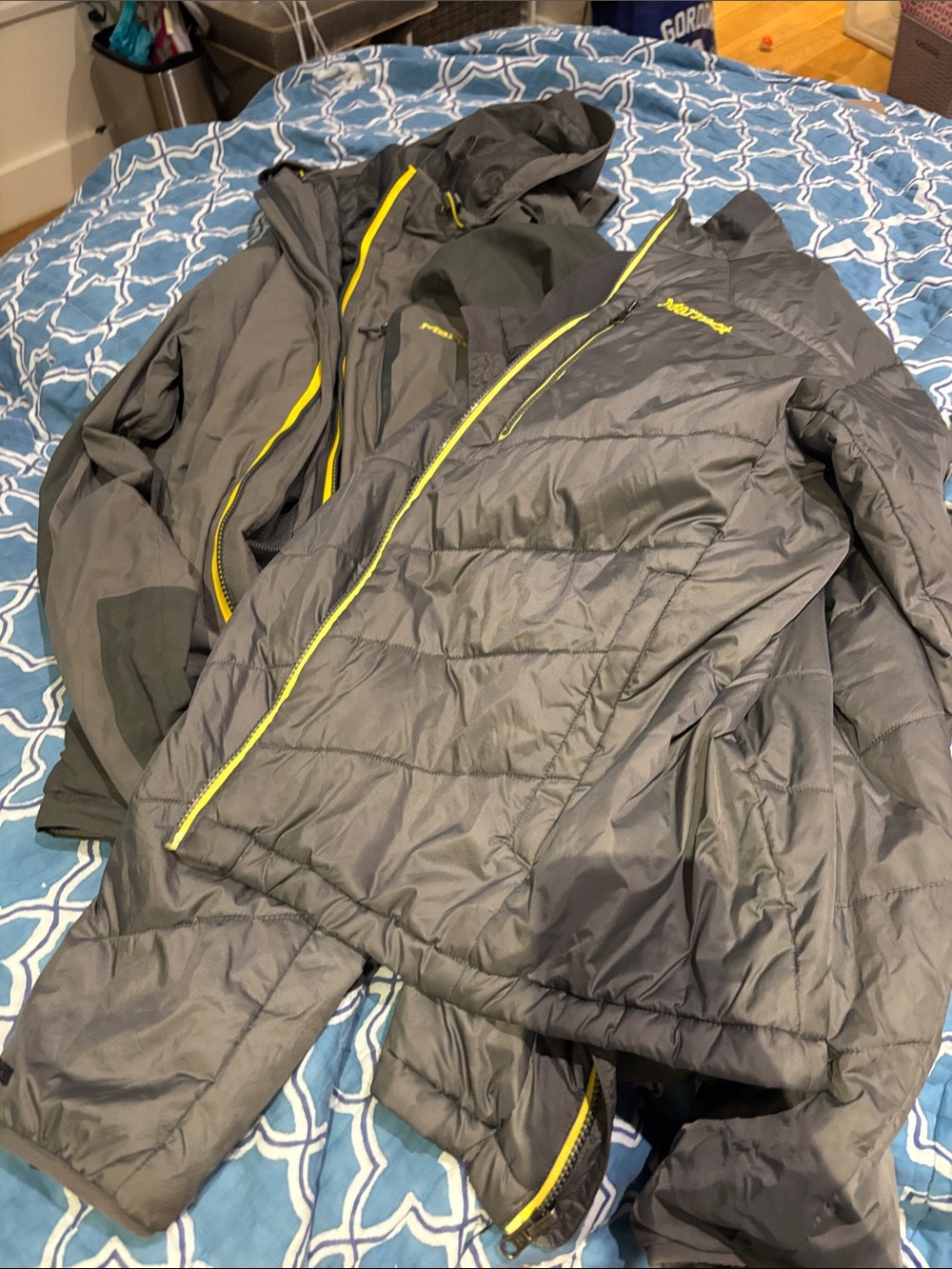 Patagonia Men's Gray Jacket with Yellow Trim